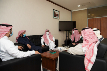 His Excellency the President of the University visits the Deanship of Admission and Registration Affairs